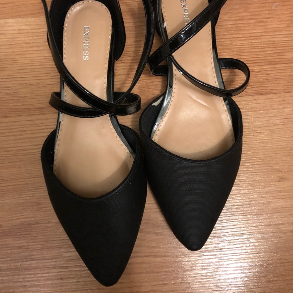 Express brand new black flats size 6 womens
